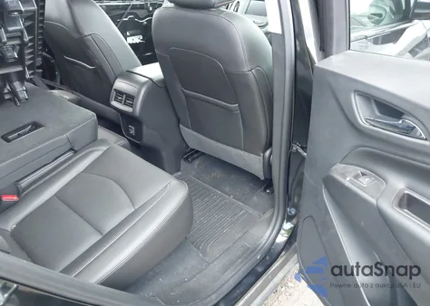 2020 Chevrolet Equinox Awd Lt 1.5L Turbo z USA, uszkodzony, nr VIN 2GNAXUEV1L6108335